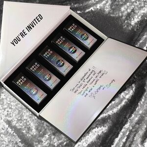 HOLO TACO 3RD ANNIVERSARY GALA COLLECTION: 4 nail polish and 1 topper